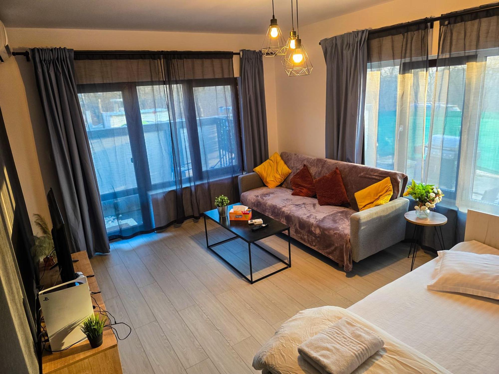 Amurresidence Ap3 Barbeque Airport&Parking 雅西 外观 照片